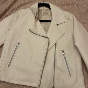 Ashley By 26 International Girl’s Cream Pleather Style Jacket